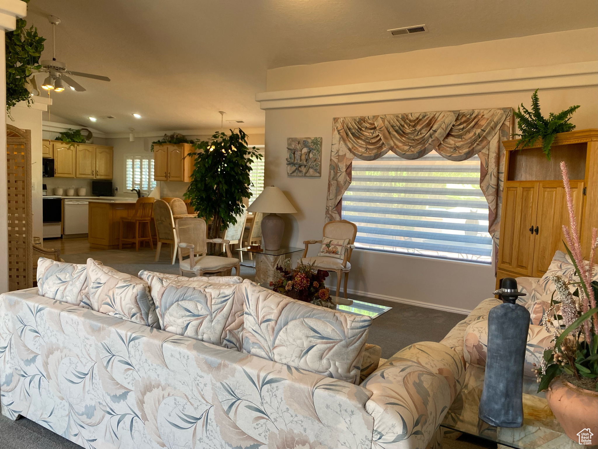 DESERT IMAGES - Residential