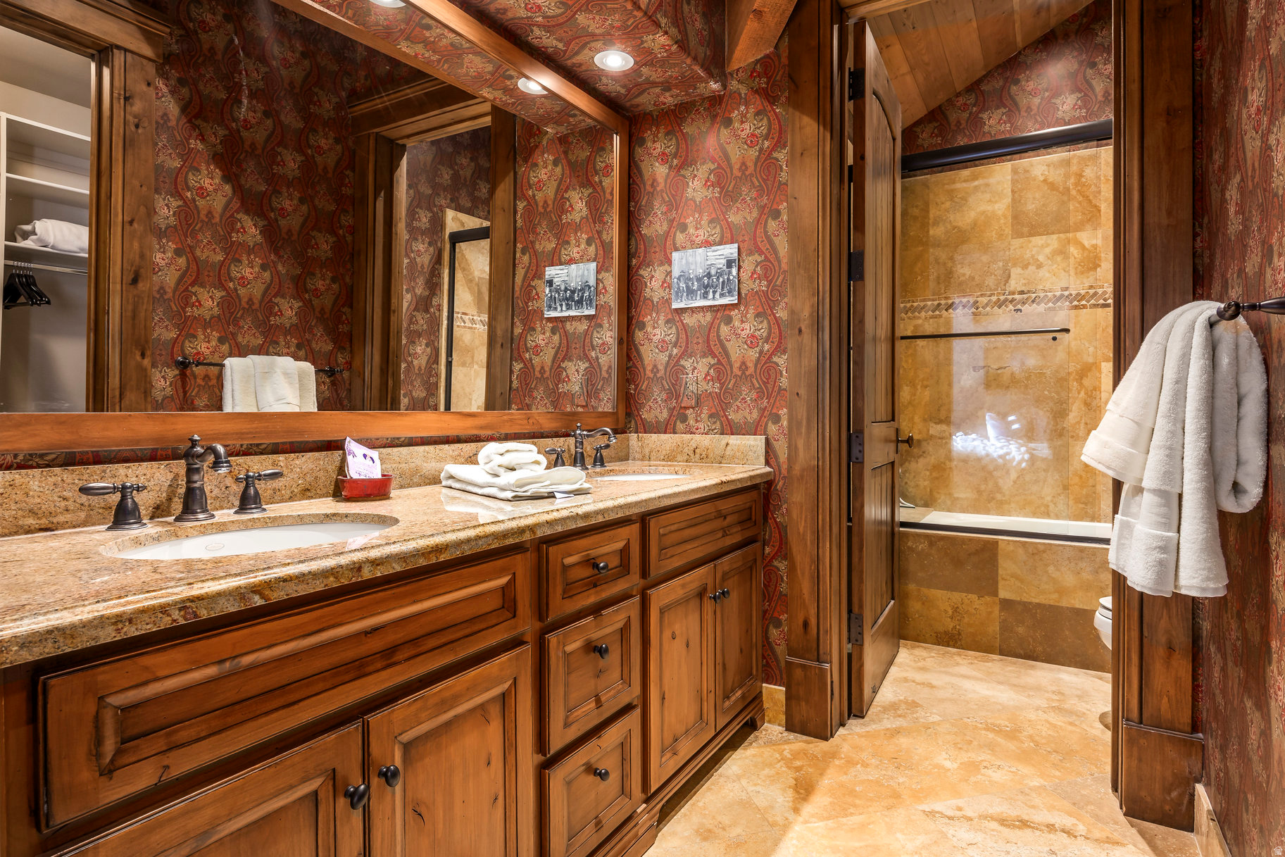 COLONY AT WHITE PINE - Residential