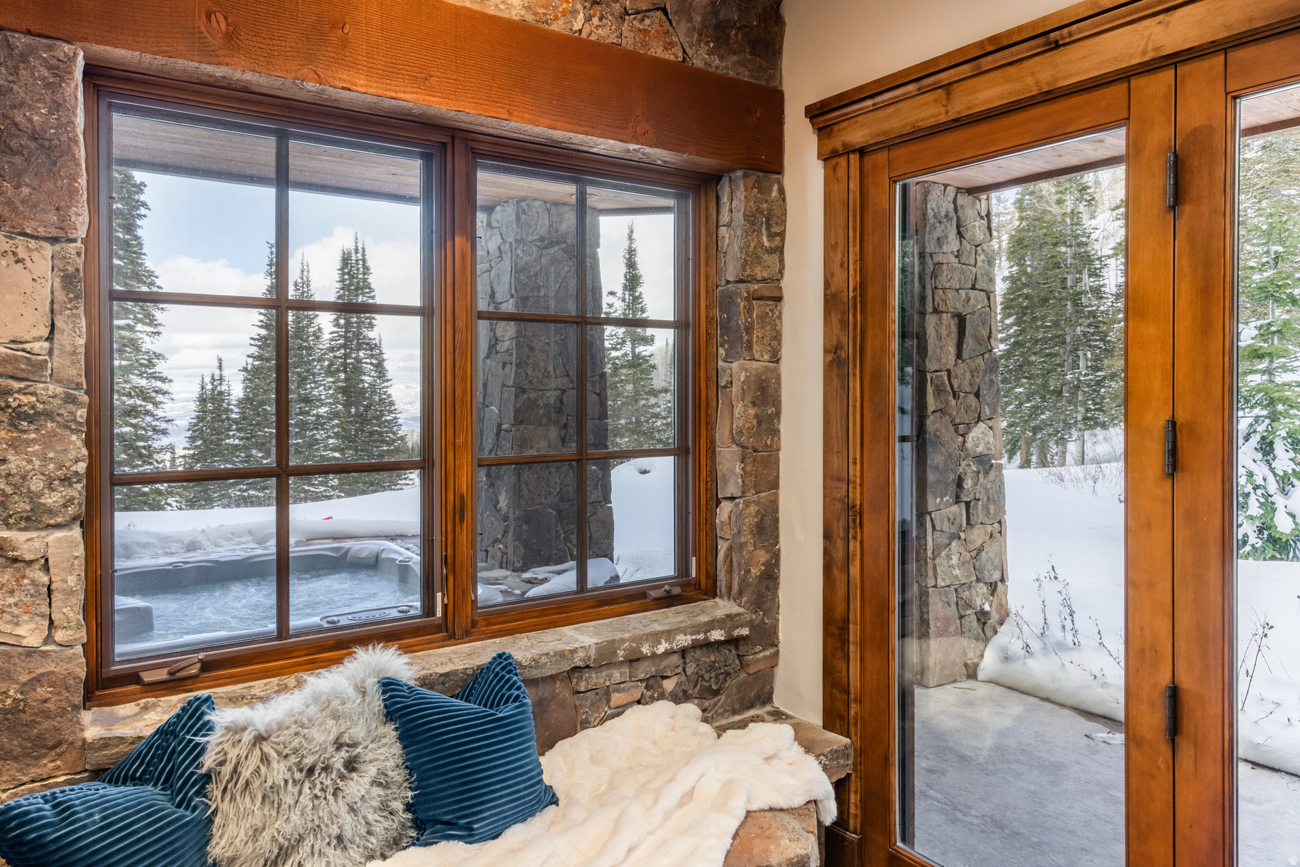 COLONY AT WHITE PINE - Residential