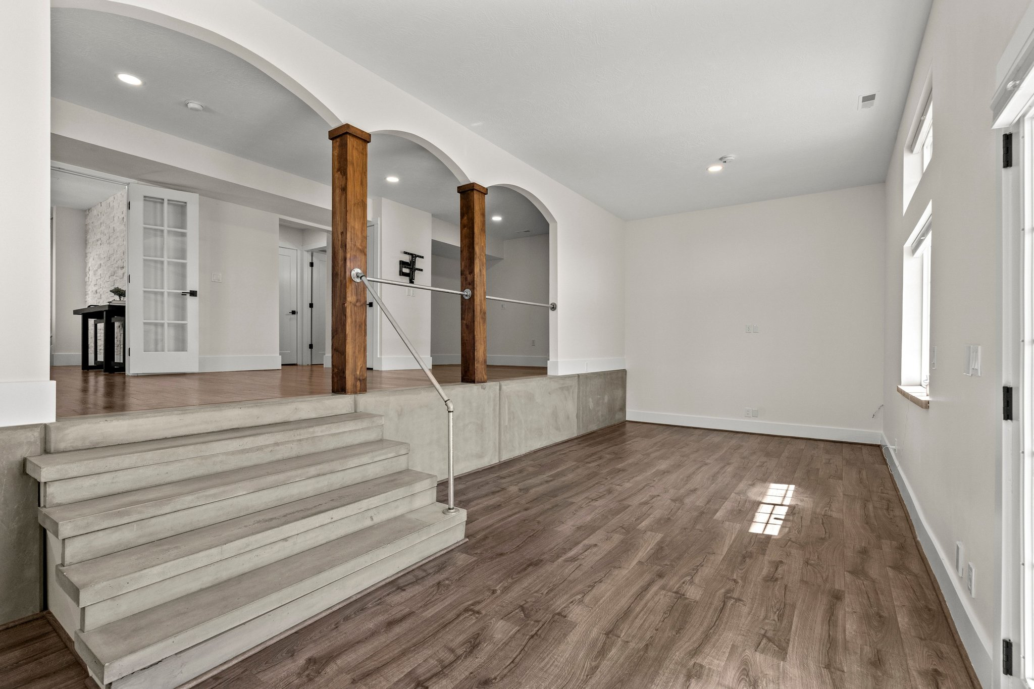 SHERWOOD HILLS - Residential