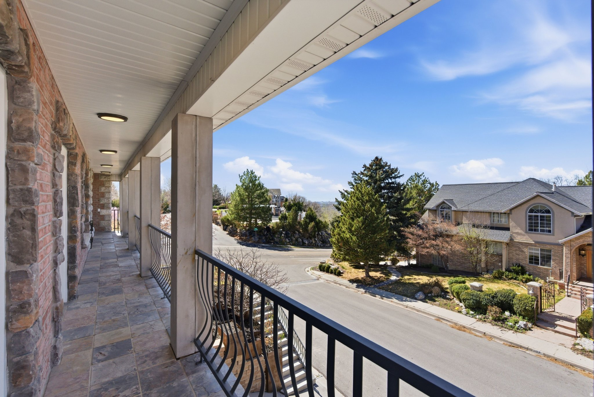 SHERWOOD HILLS - Residential