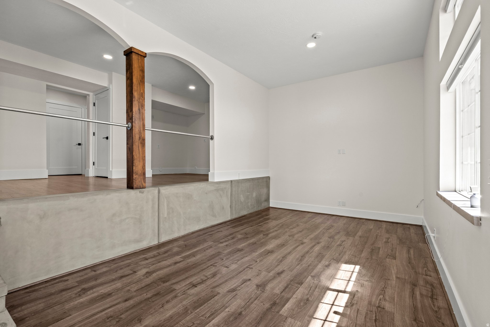 SHERWOOD HILLS - Residential