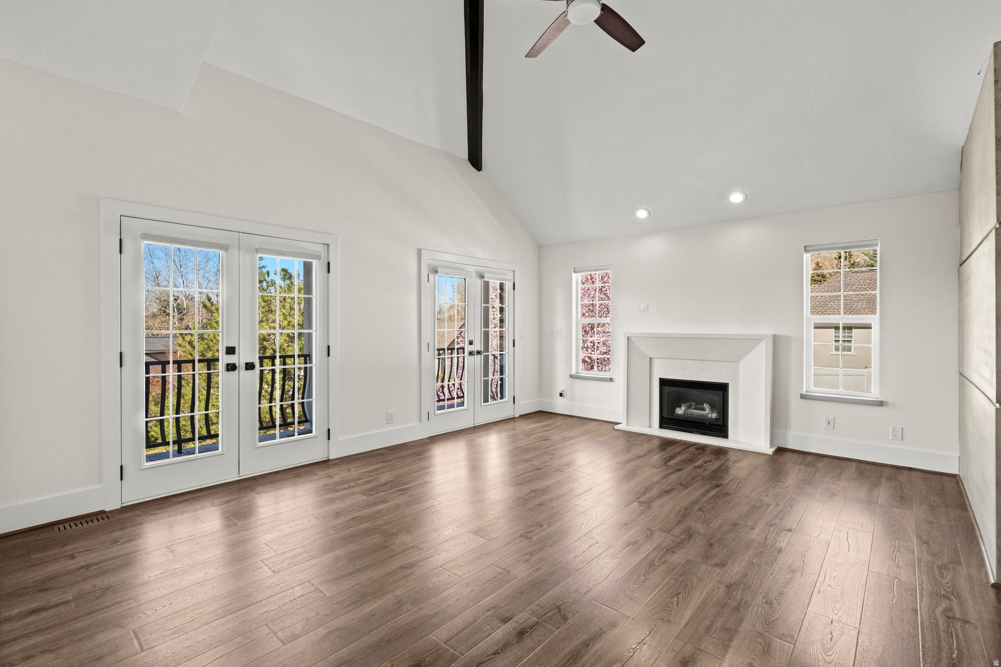 SHERWOOD HILLS - Residential