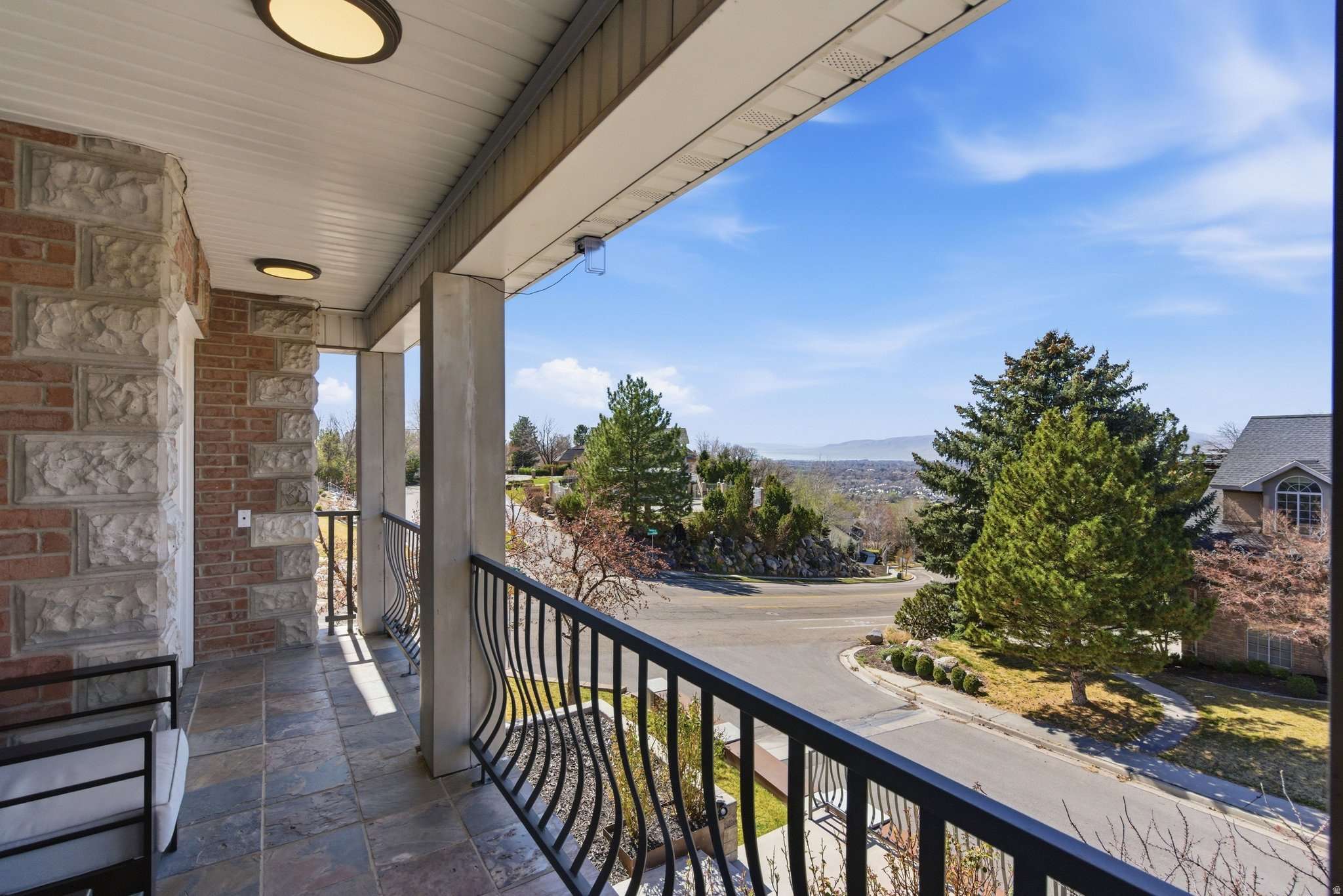 SHERWOOD HILLS - Residential