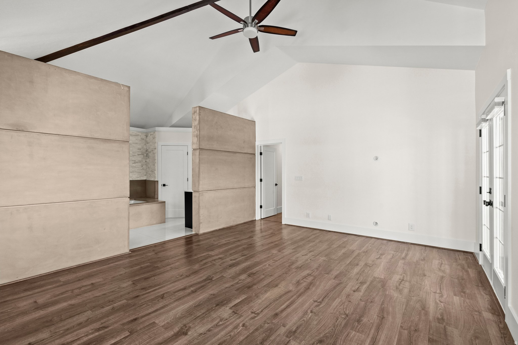 SHERWOOD HILLS - Residential