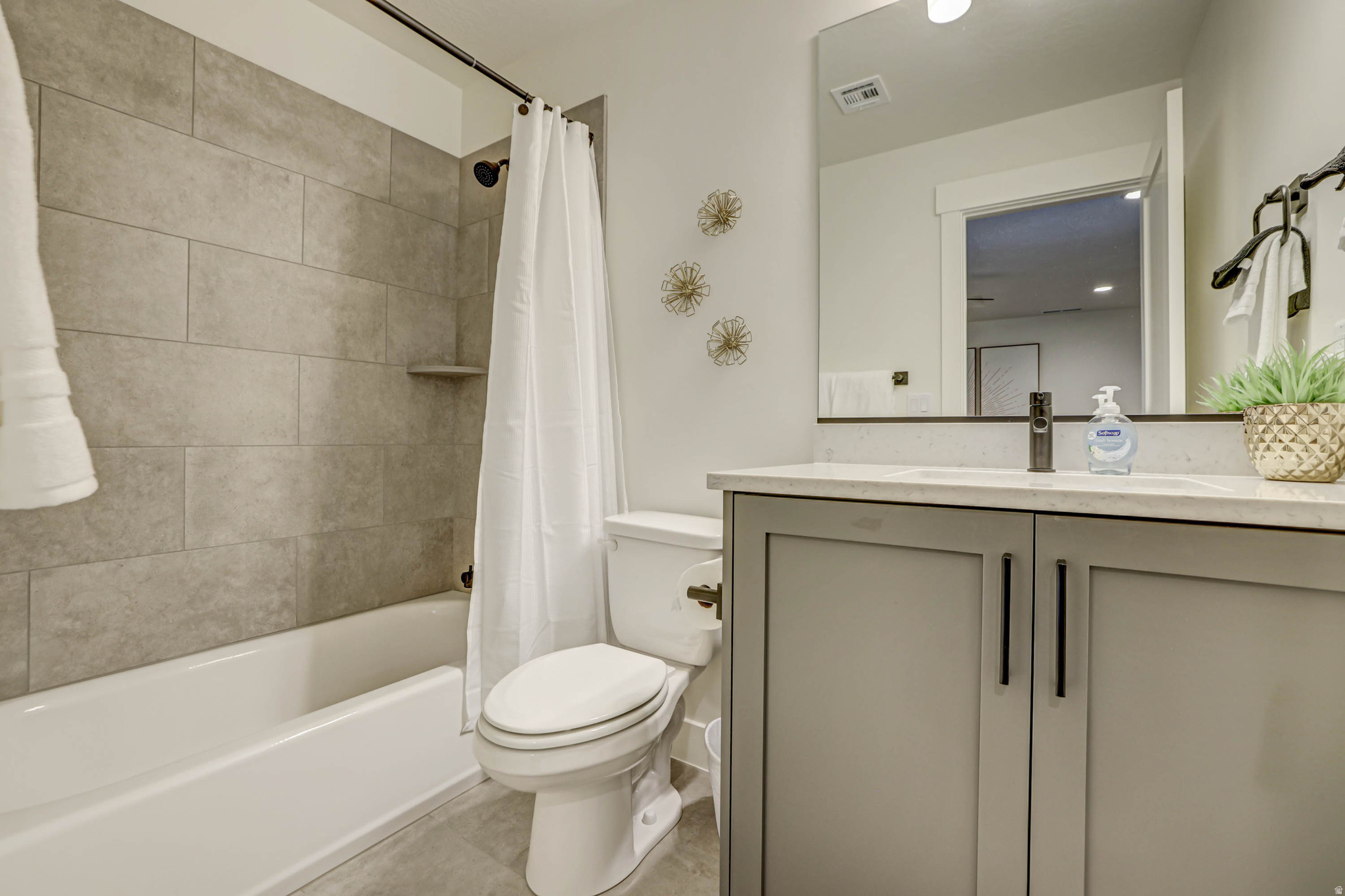 VIDA SOL VACATION TOWNHOMES - Residential