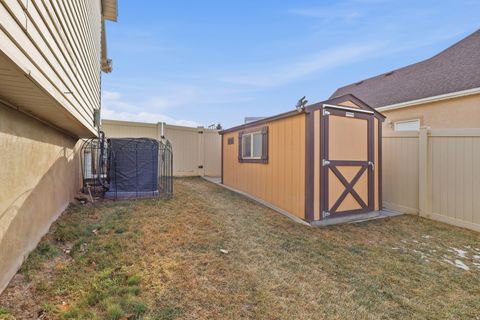 Tiny photo for 2204 E VIEW DR, South Weber, UT 84405 (MLS # 2132241)