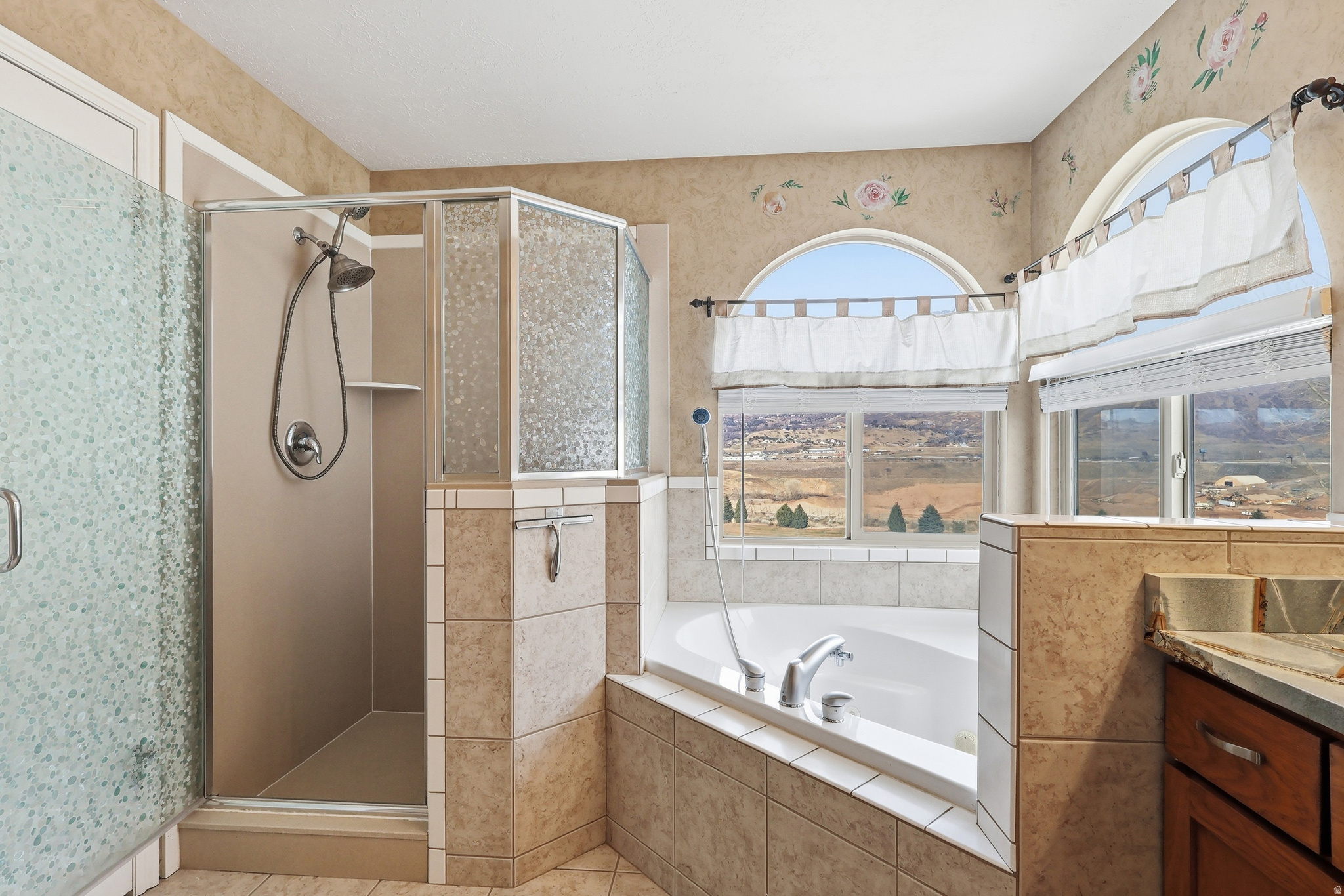 CEDAR BLUFFS - Residential