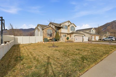 Tiny photo for 2204 E VIEW DR, South Weber, UT 84405 (MLS # 2132241)