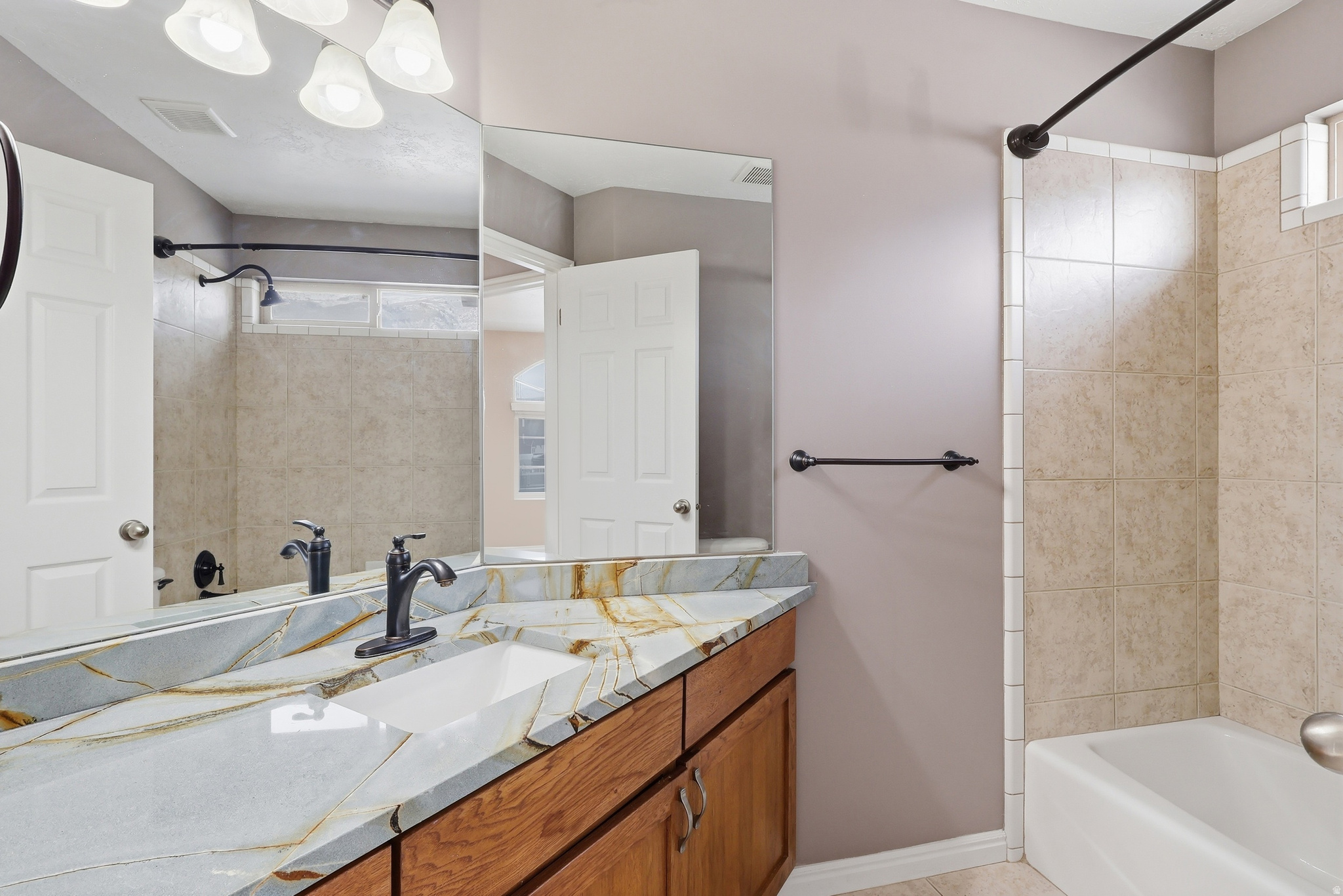 CEDAR BLUFFS - Residential