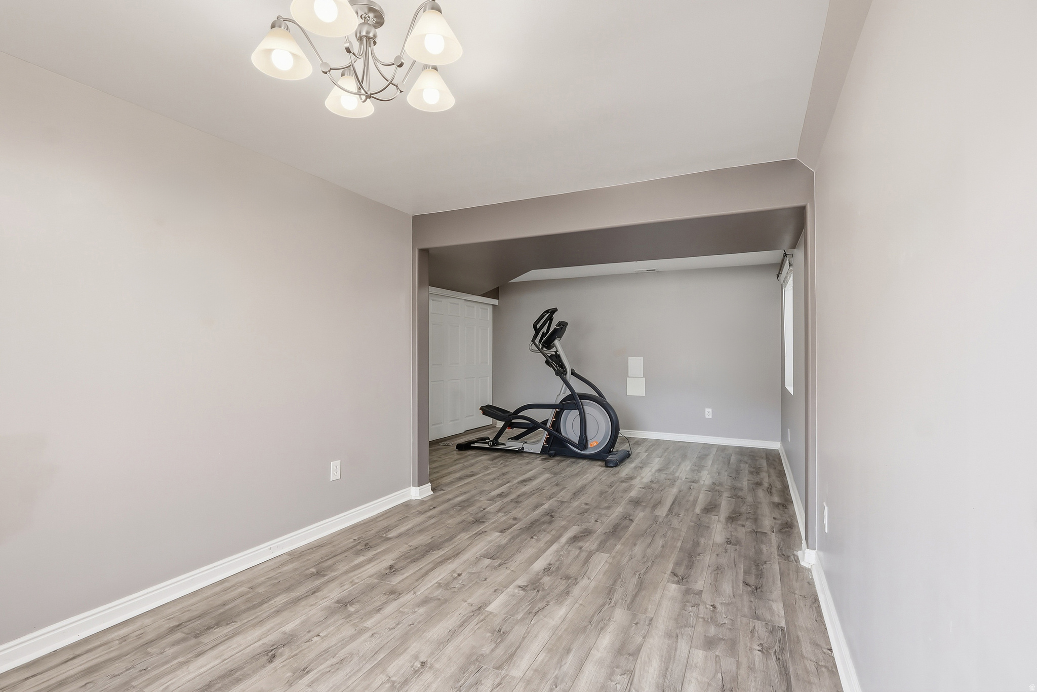 CEDAR BLUFFS - Residential