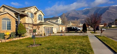 Tiny photo for 2204 E VIEW DR, South Weber, UT 84405 (MLS # 2132241)