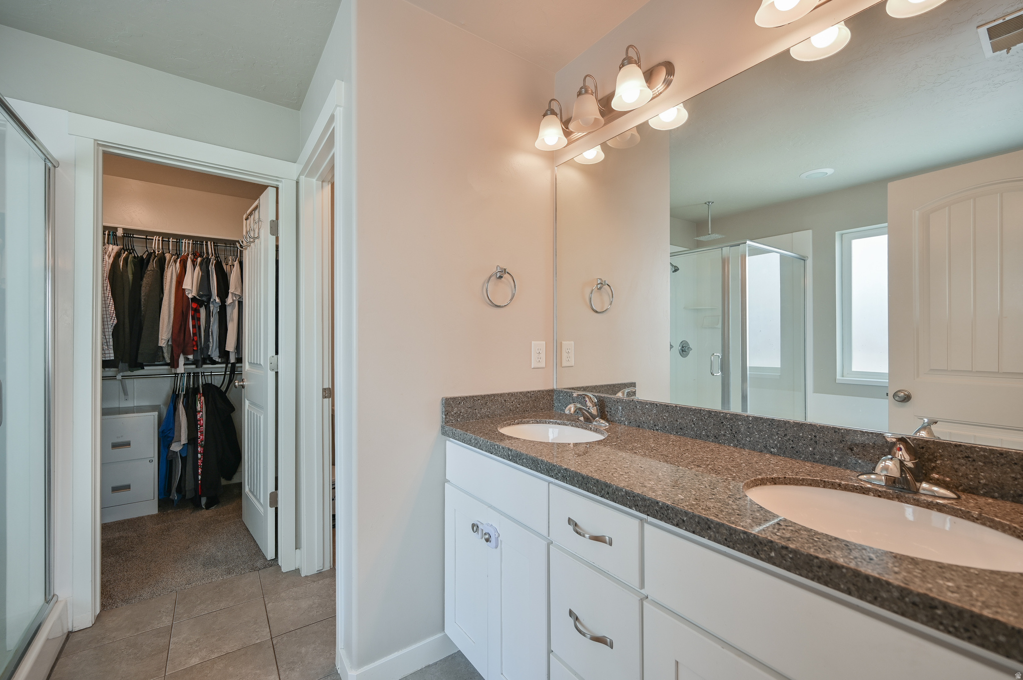 INDEPENDENCE AT THE - Residential Lease