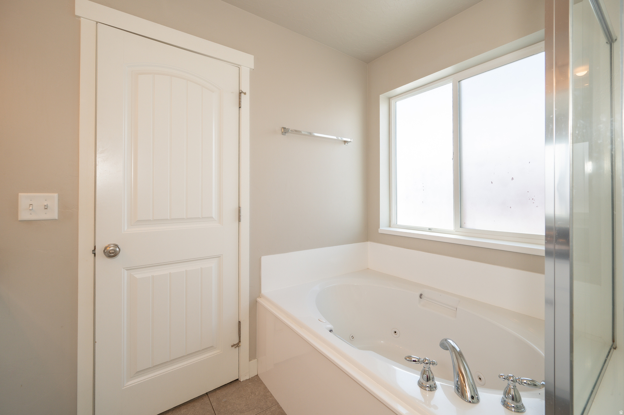 INDEPENDENCE AT THE - Residential Lease