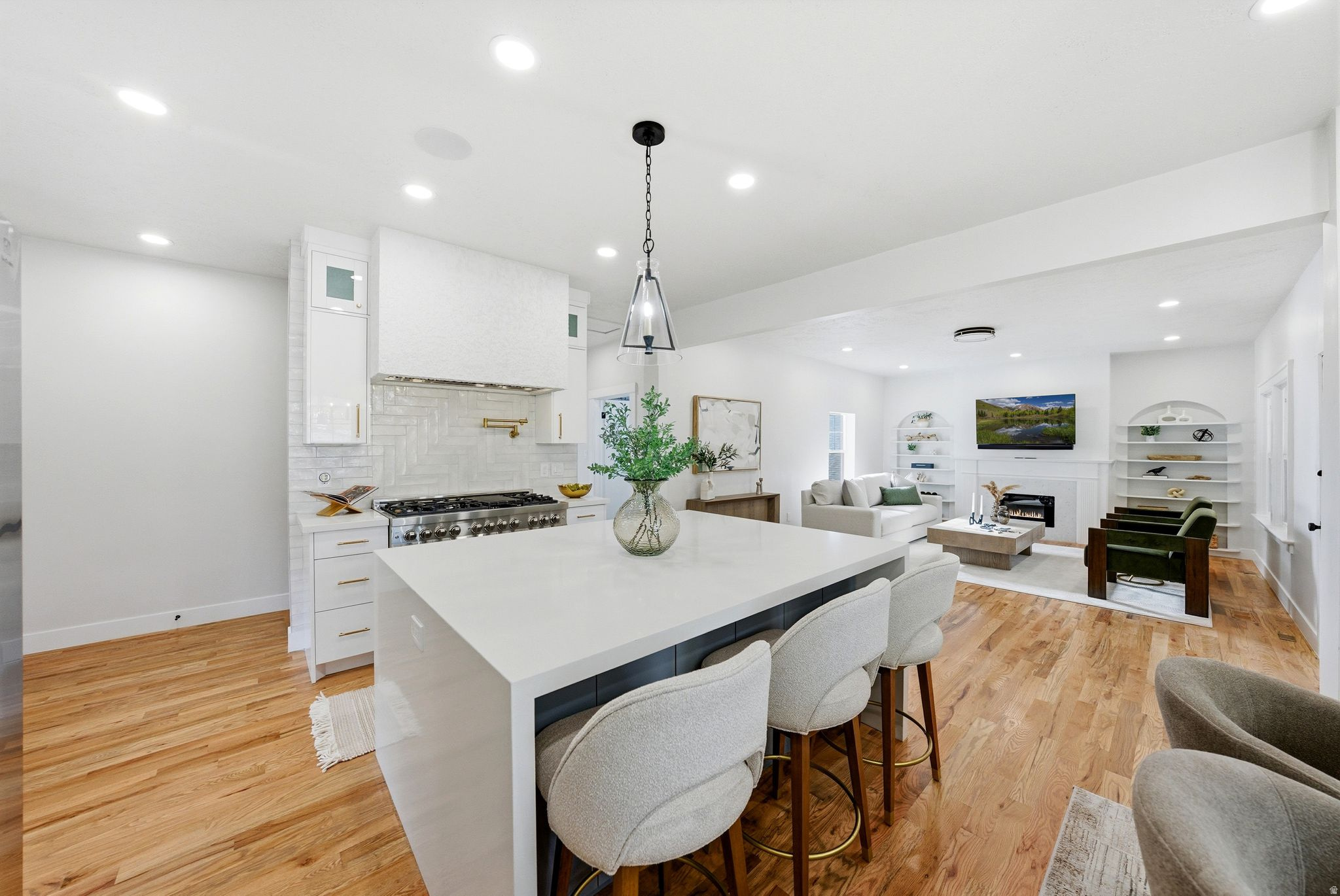 GILMER PARK - Residential