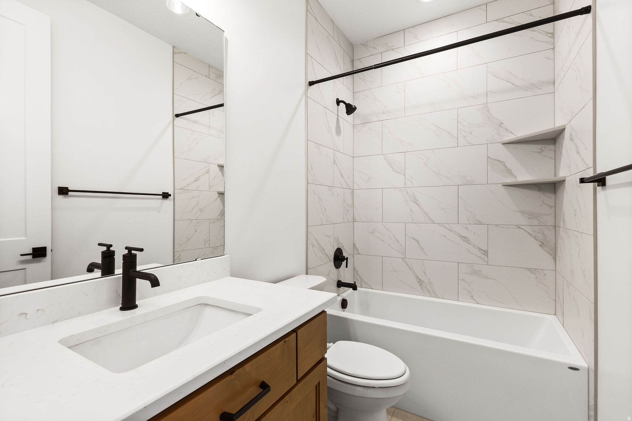 HAPPY DAYS - Residential