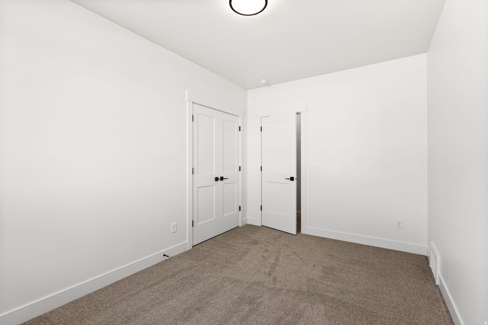 HAPPY DAYS - Residential