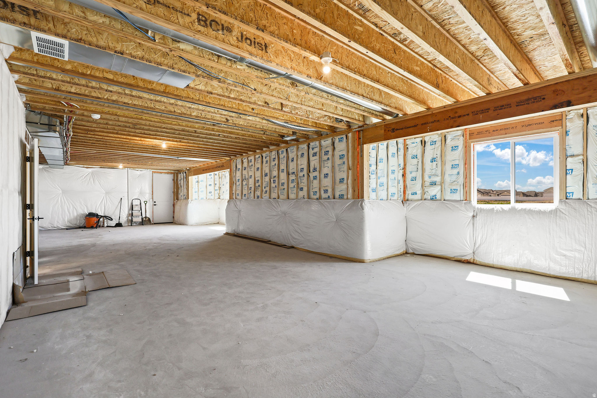 HAPPY DAYS - Residential