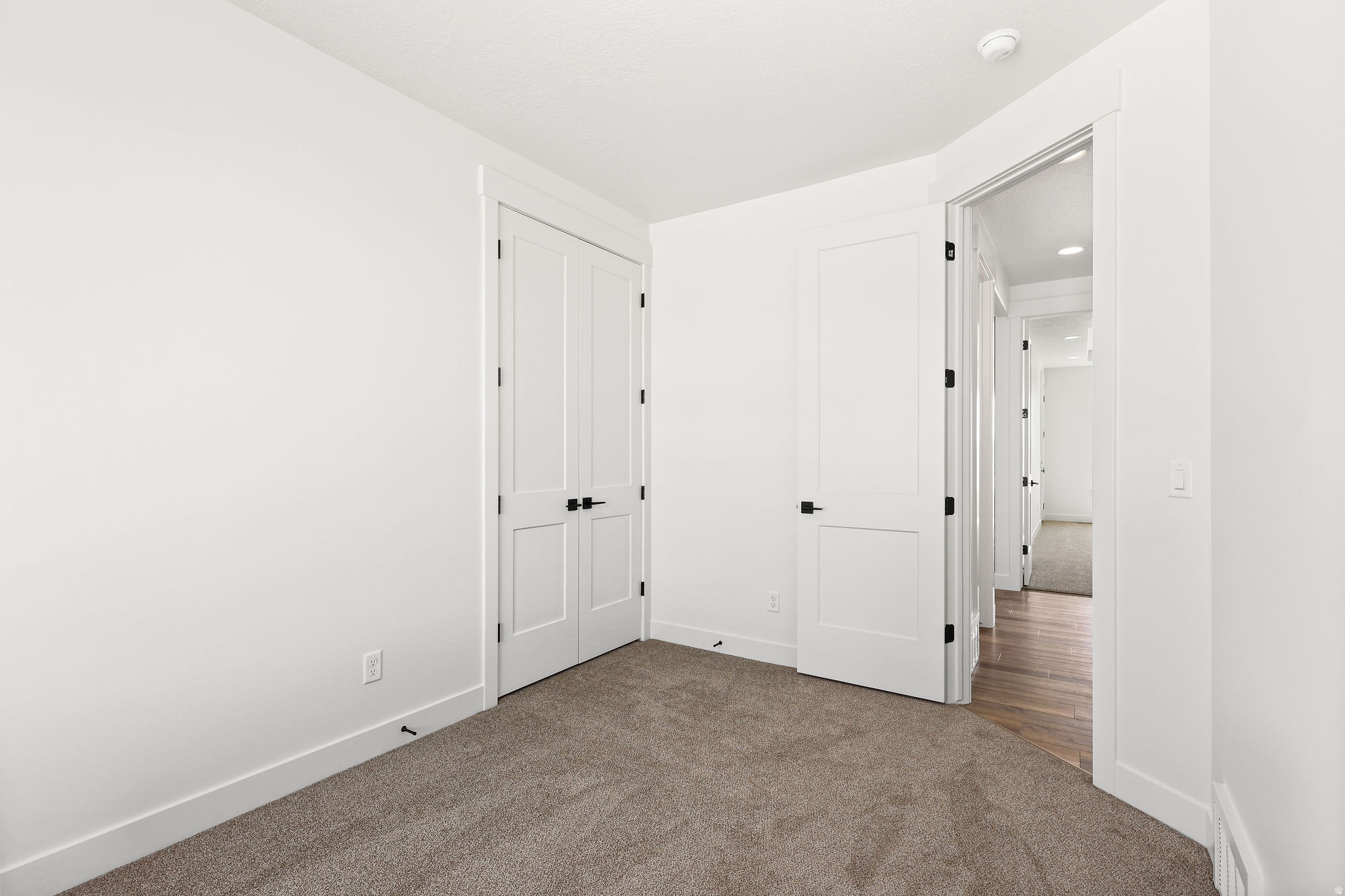 HAPPY DAYS - Residential