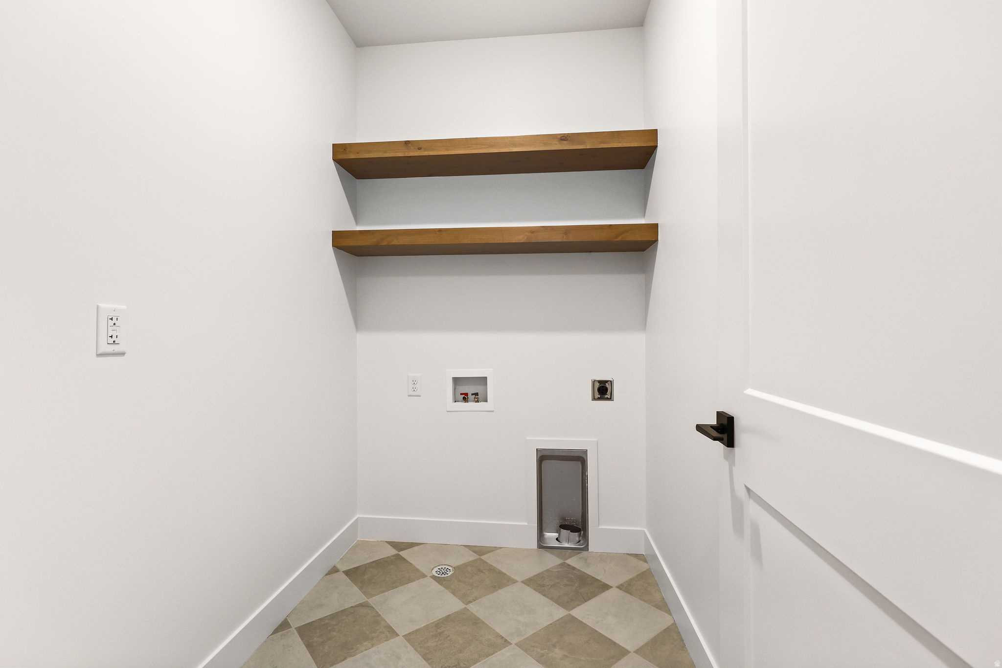 HAPPY DAYS - Residential