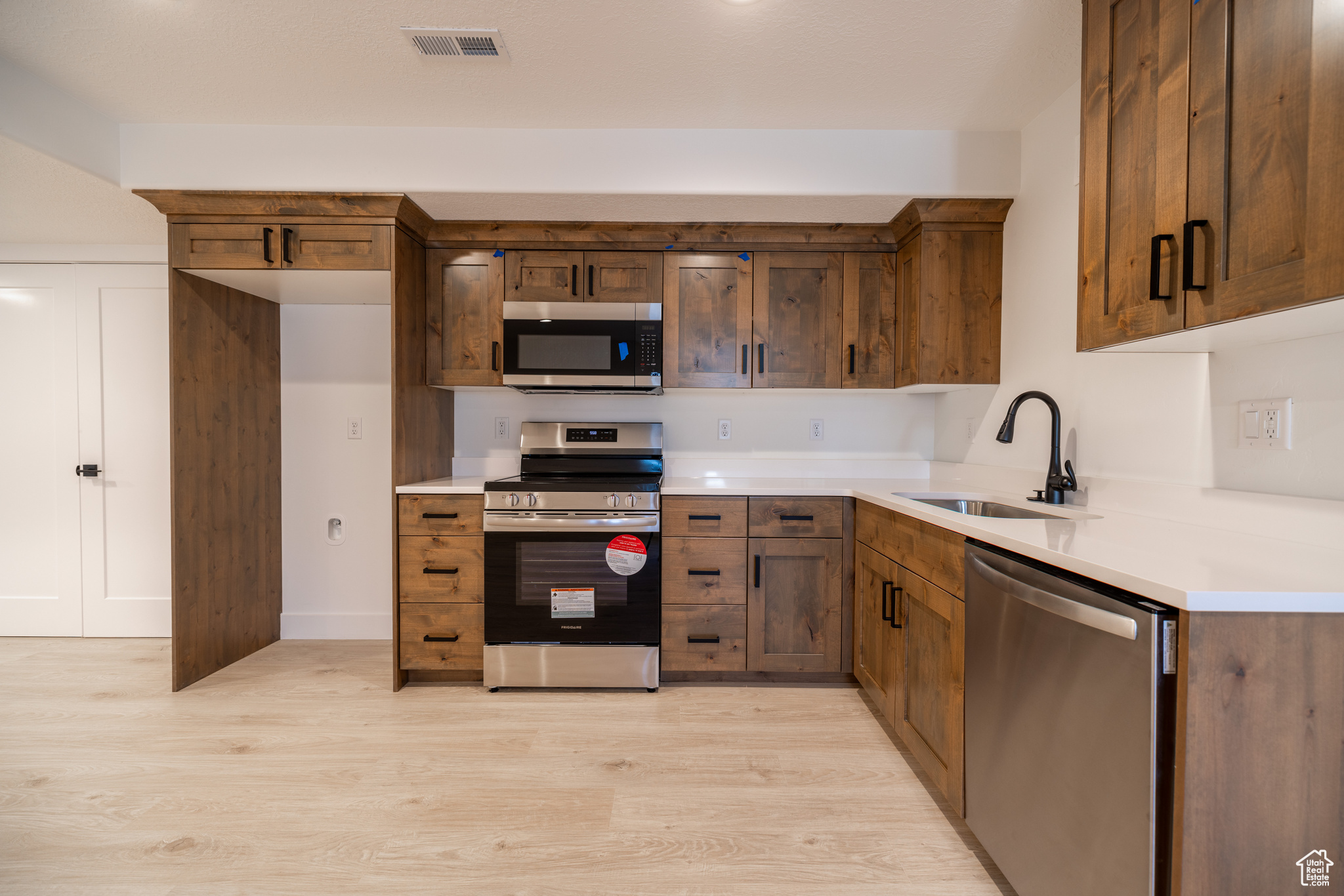 SUNNYSIDE ESTATES SUBDIVISION - Residential