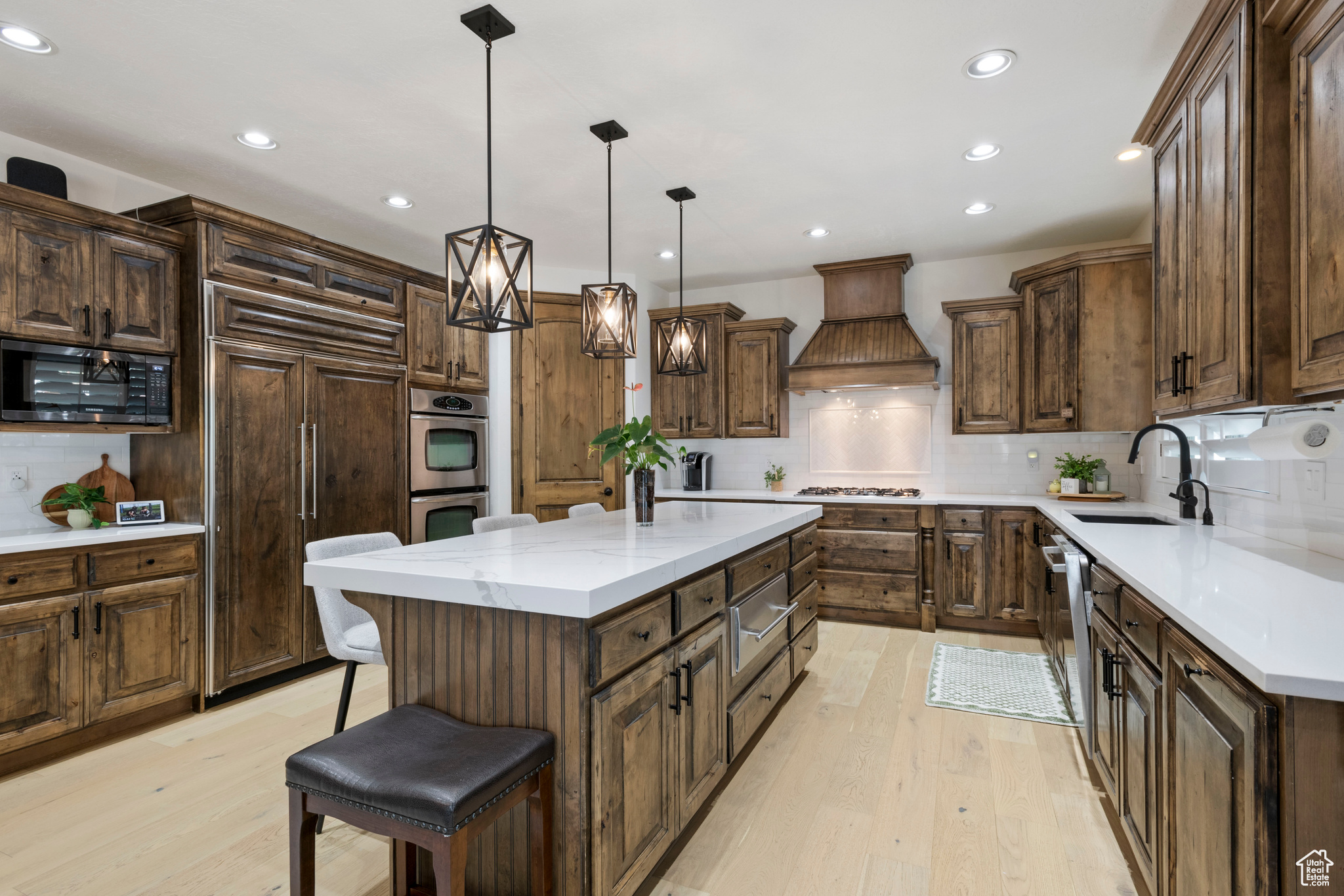 BISON RIDGE D - Residential