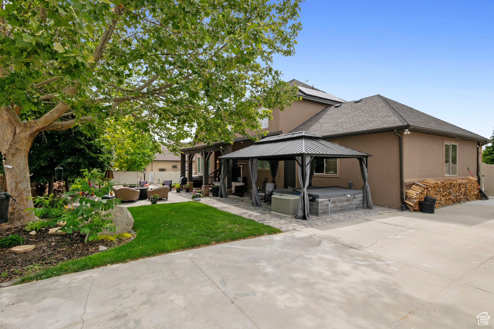 BISON RIDGE D - Residential