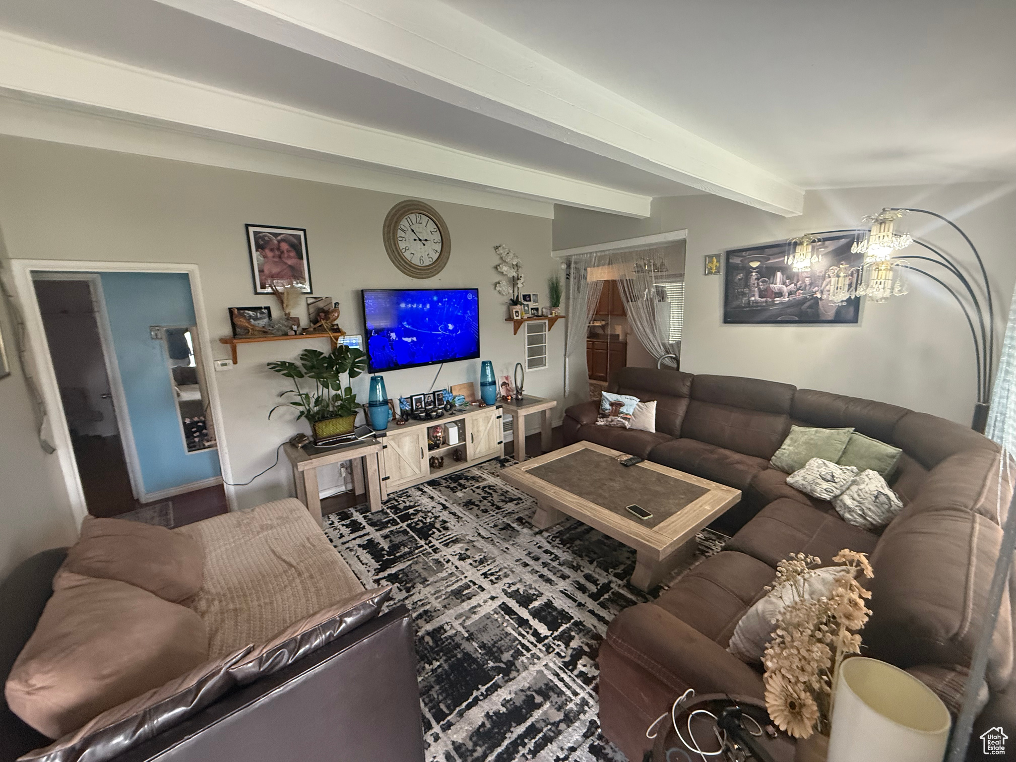 HILLSDALE SUB - Residential Income