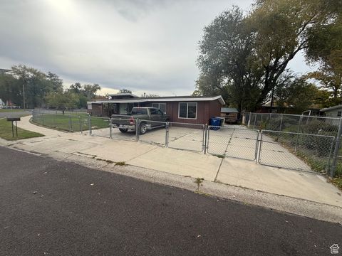 Tiny photo for 3431 S HILLSDALE DR, West Valley City, UT 84119 (MLS # 2119721)