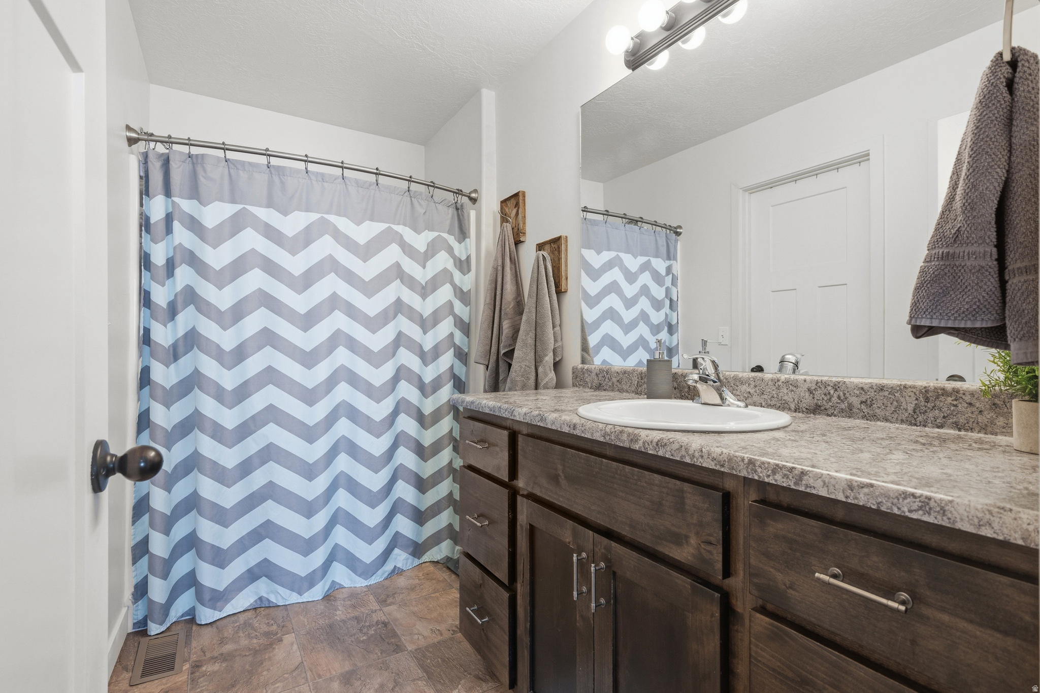 ELK RIDGE MEADOWS PHASE 1 - Residential