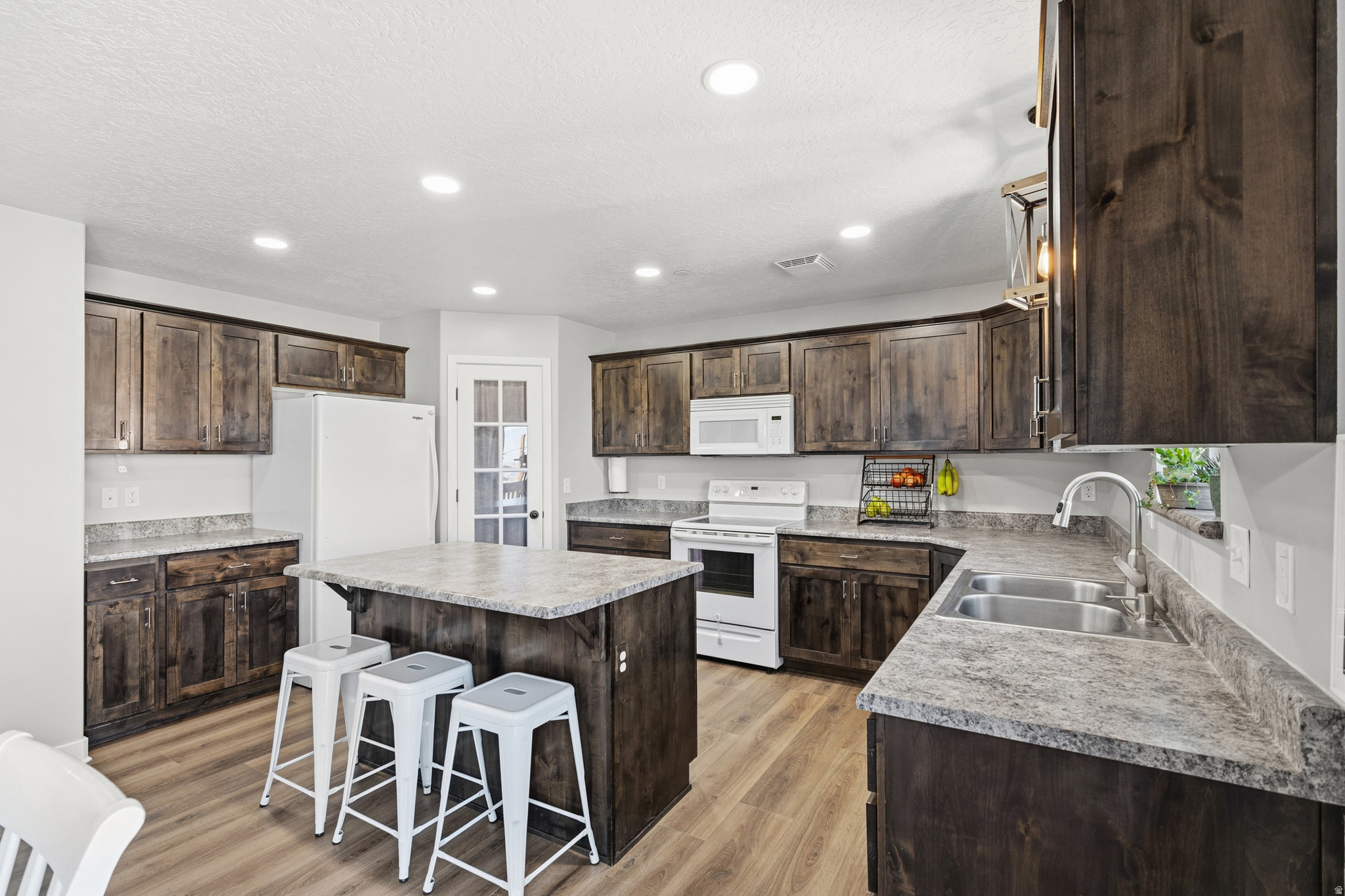 ELK RIDGE MEADOWS PHASE 1 - Residential