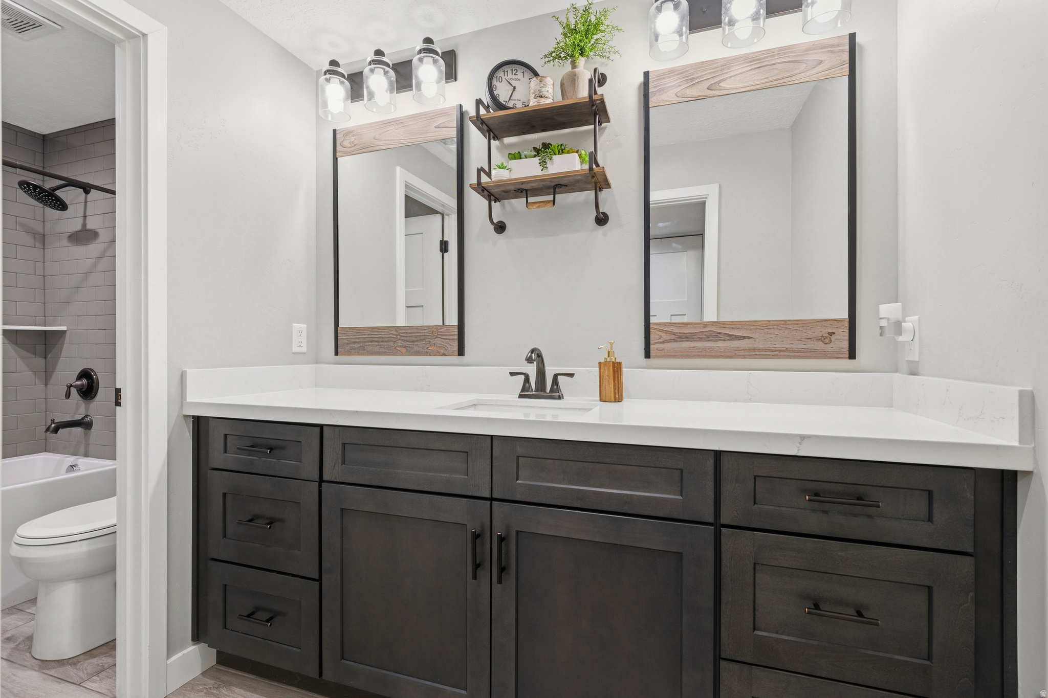 ELK RIDGE MEADOWS PHASE 1 - Residential