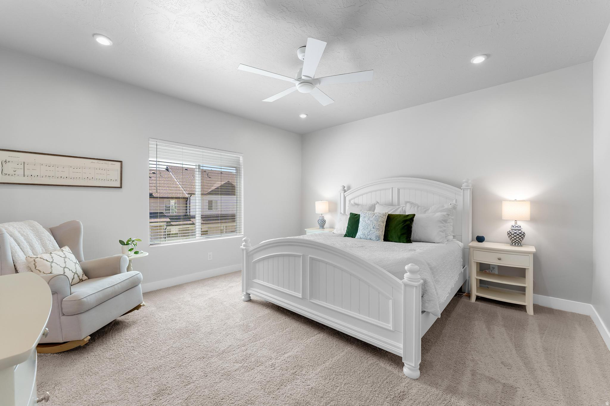 EDGEWATER PARK - Residential