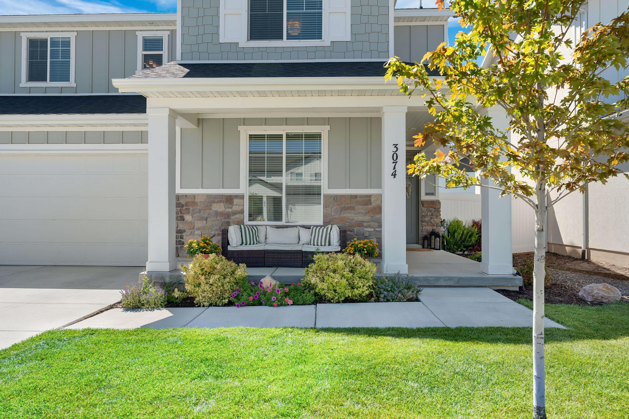 EDGEWATER PARK - Residential