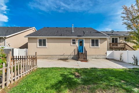 Tiny photo for 10896 S POPLAR BROOK PL, South Jordan, UT 84009 (MLS # 2118003)