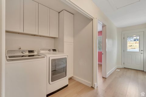Tiny photo for 10896 S POPLAR BROOK PL, South Jordan, UT 84009 (MLS # 2118003)
