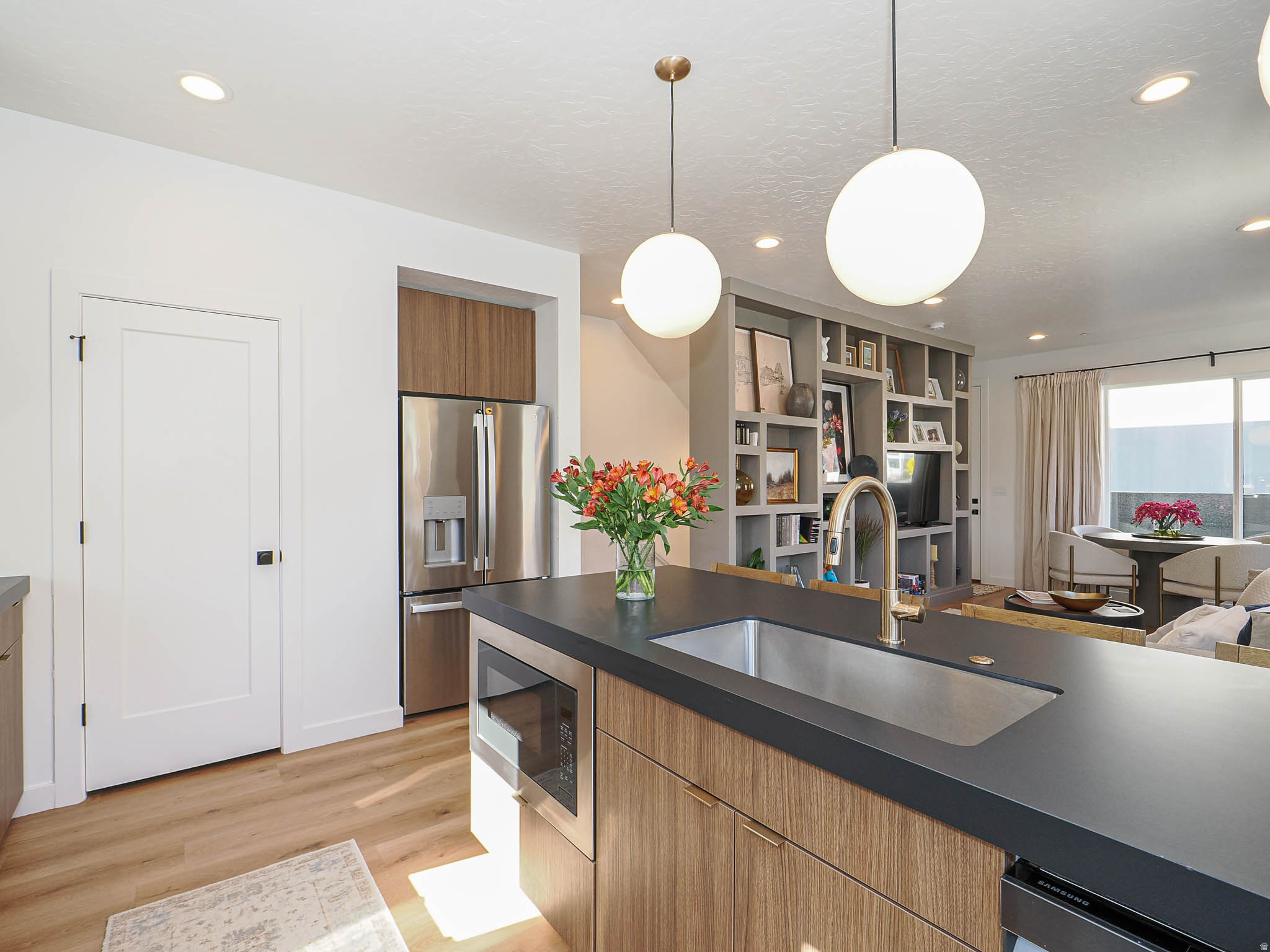 THE MADELYNN - Residential