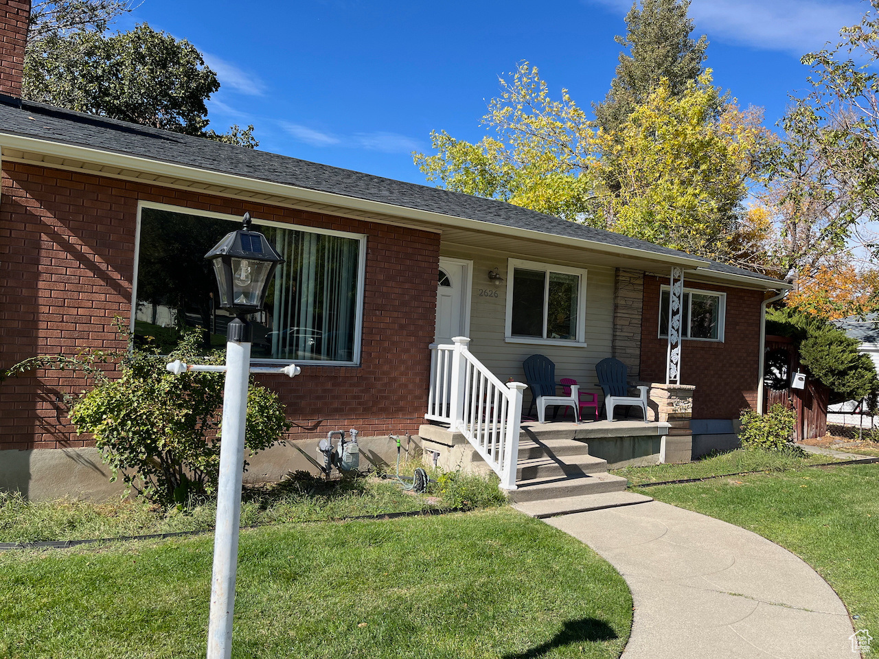 HIGHLAND PARK - Residential Income