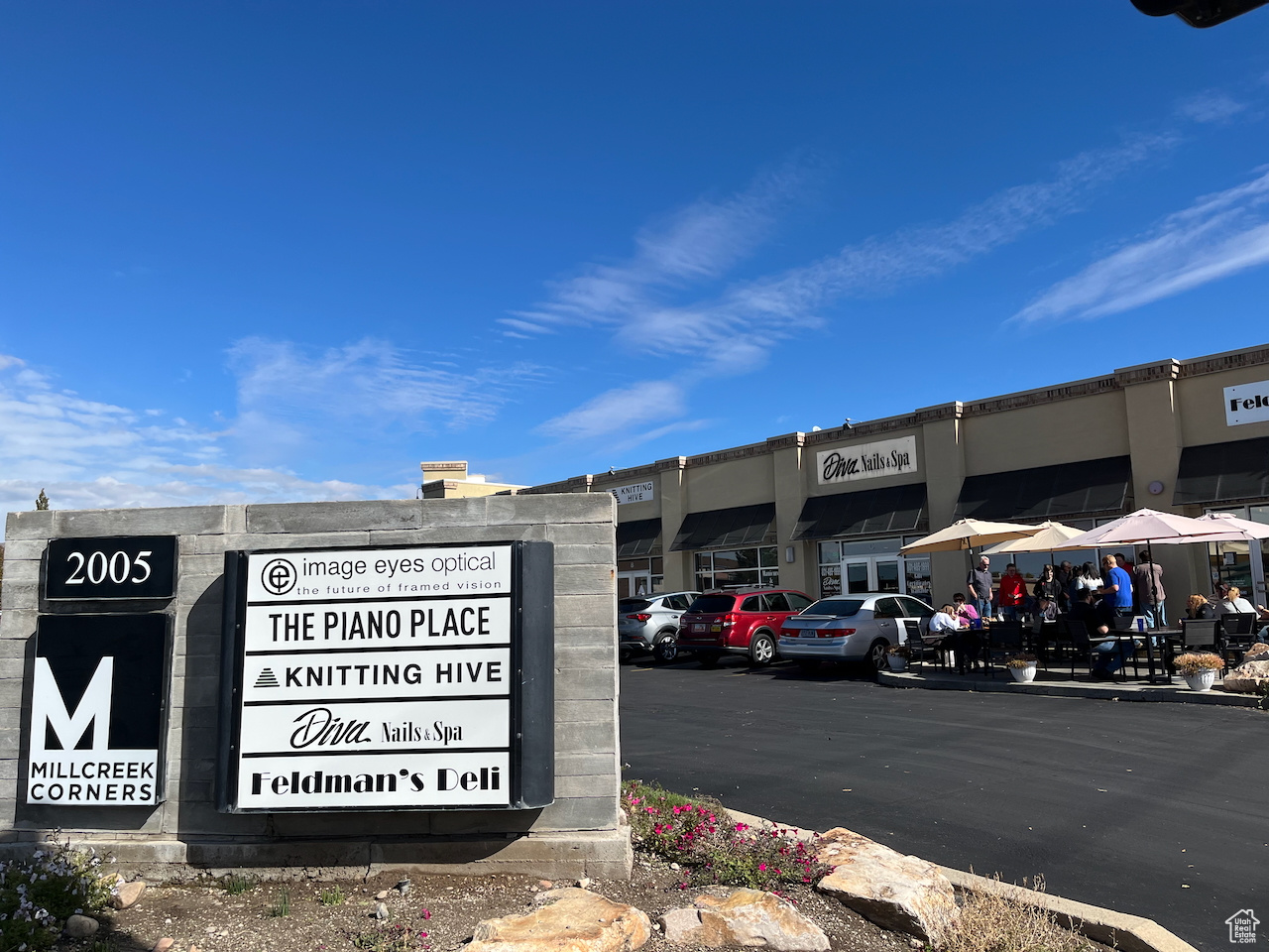 HIGHLAND PARK - Residential Income