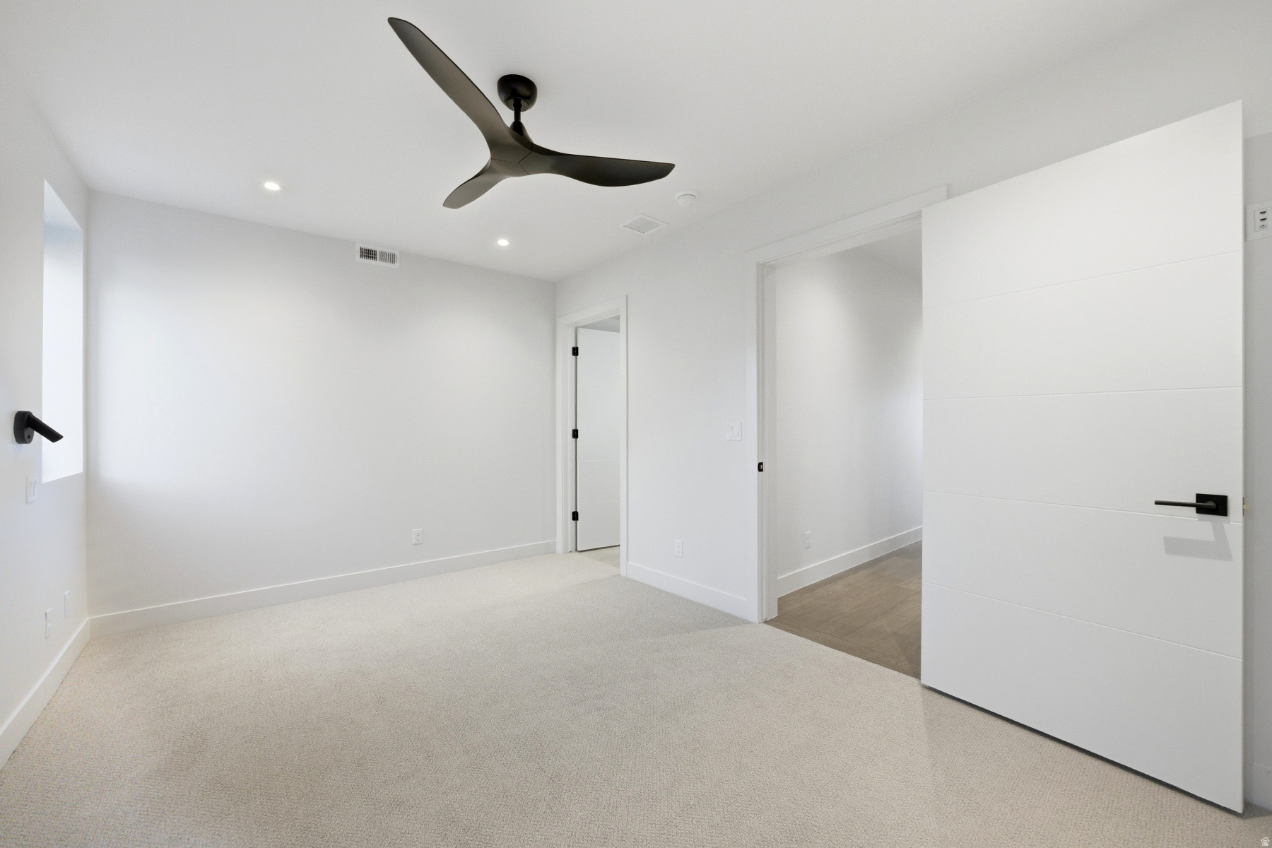 HIDEOUT CANYON - Residential