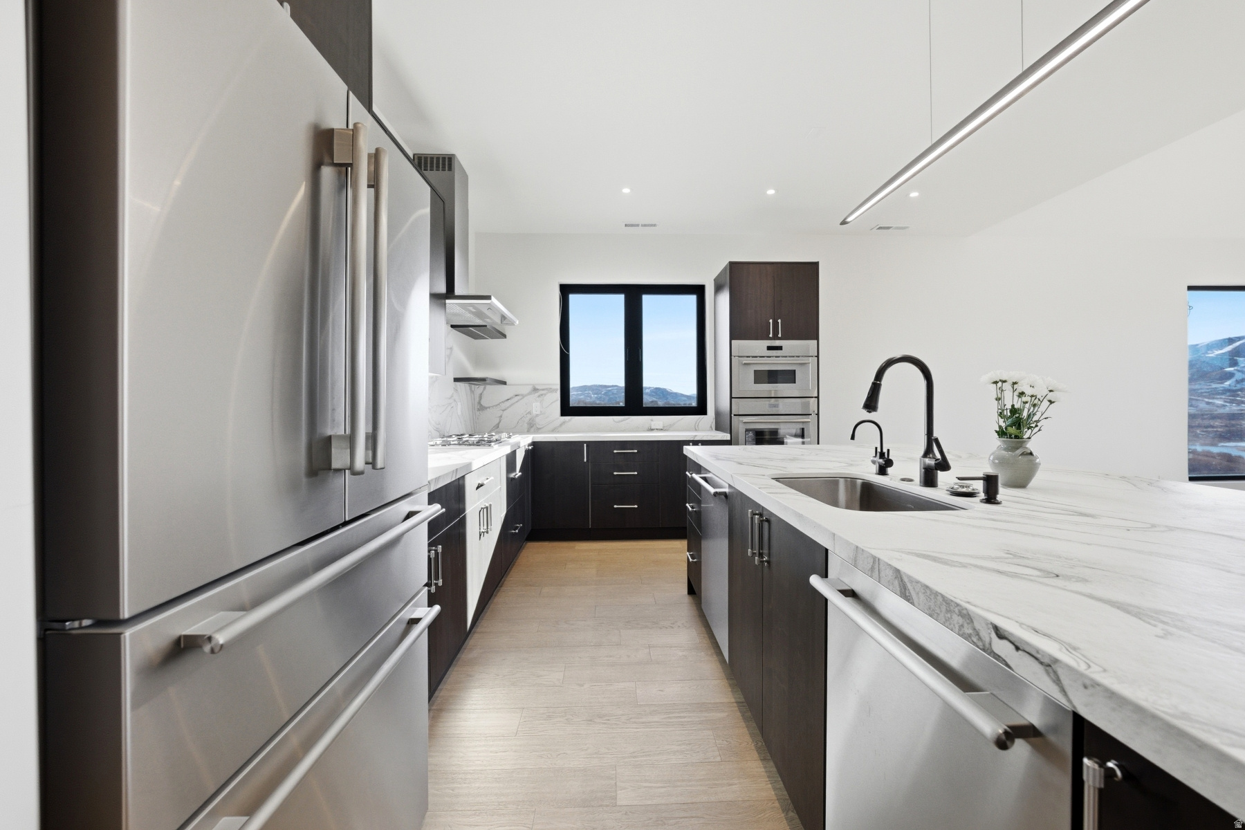 HIDEOUT CANYON - Residential