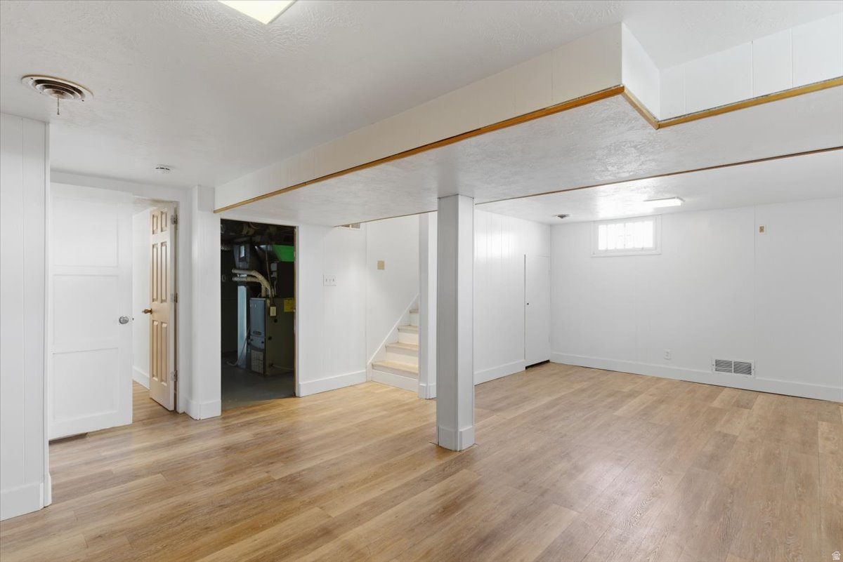NOB HILL - Residential