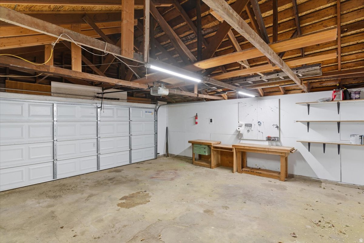 NOB HILL - Residential