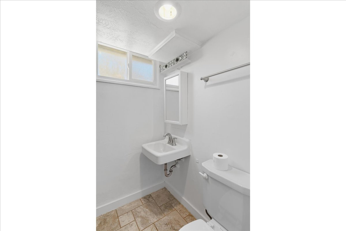 NOB HILL - Residential