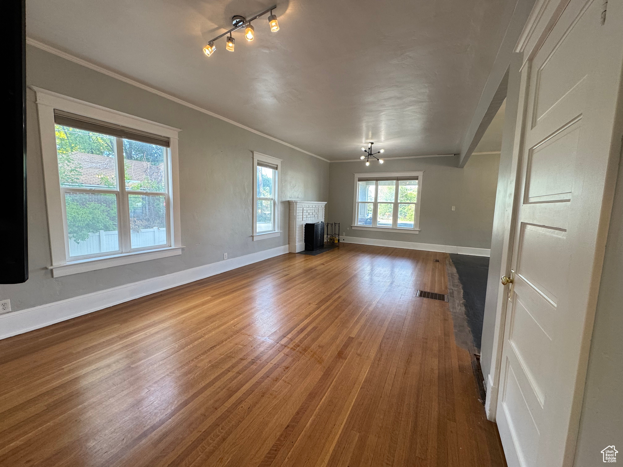 WANDAMERE HEIGHTS - Residential