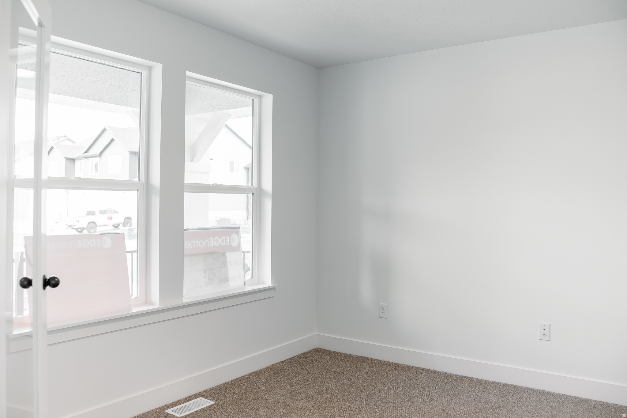 RIVER POINT - Residential