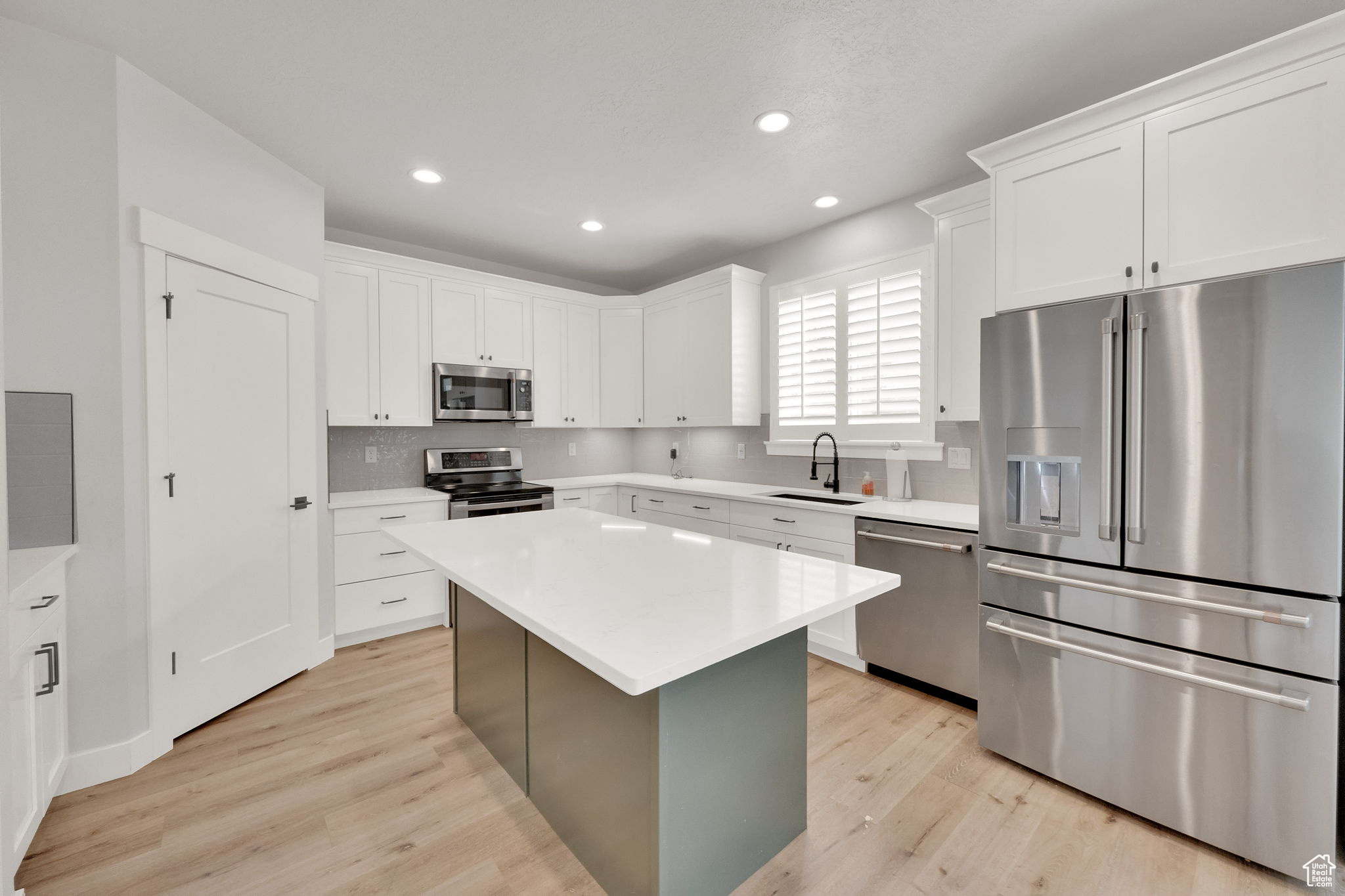 SHEFFIELD DOWNS - Residential