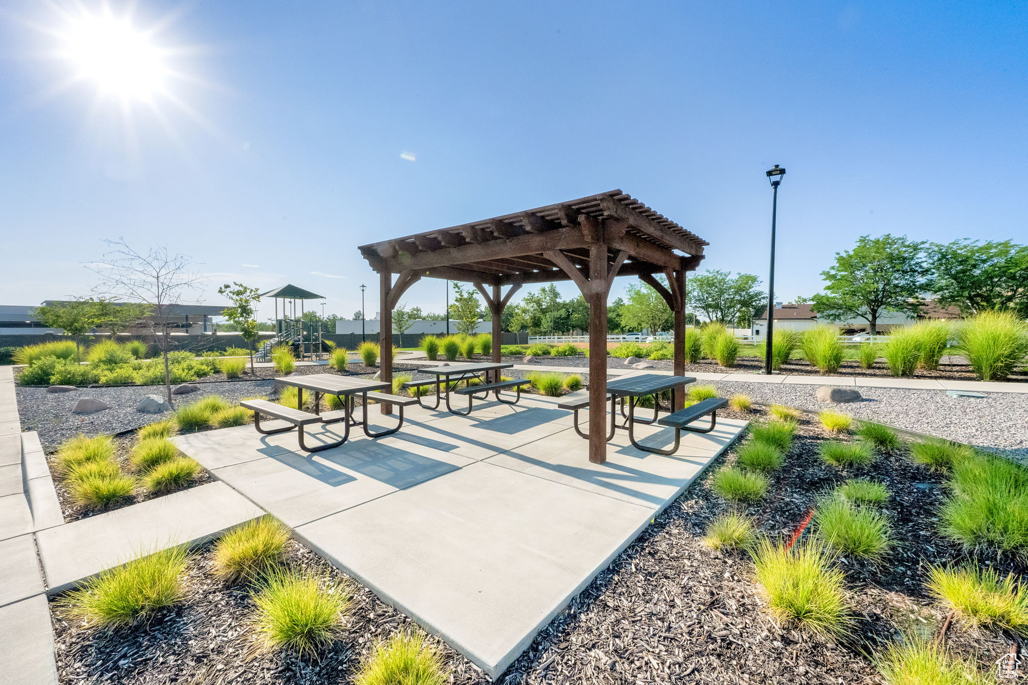 SHEFFIELD DOWNS - Residential