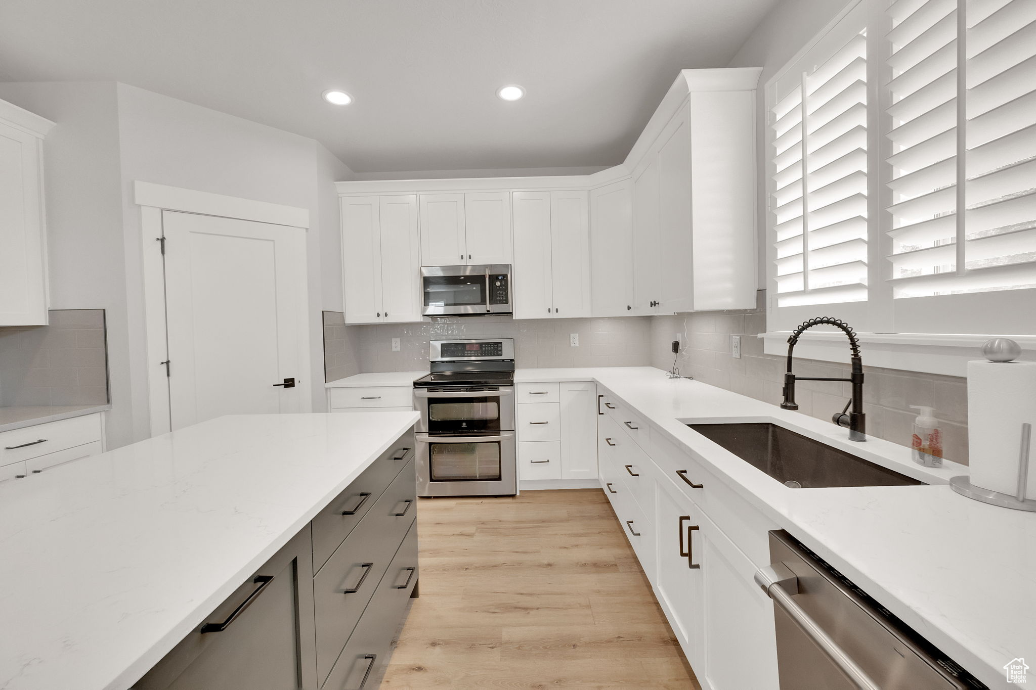 SHEFFIELD DOWNS - Residential