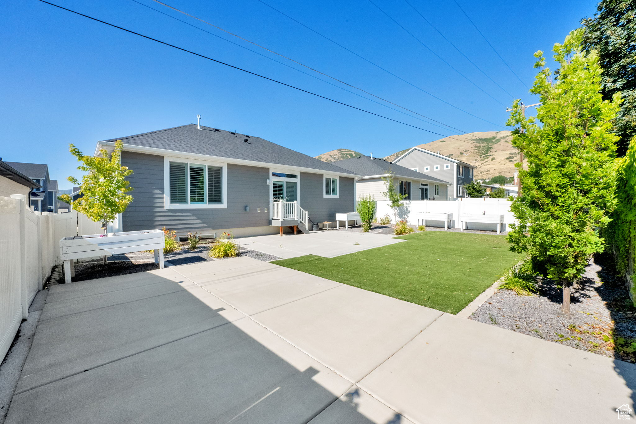 SHEFFIELD DOWNS - Residential